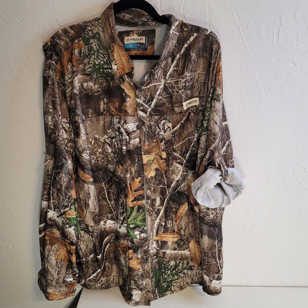 Magellan Realtree Edge Camo Fishing Shirt XL Vented Zip Pockets